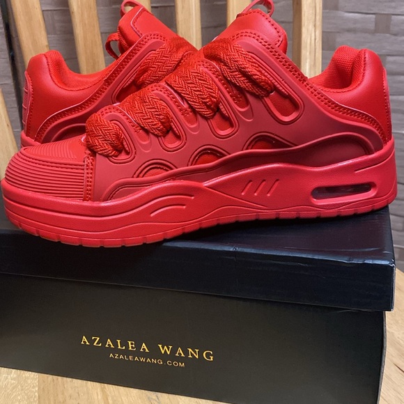Azalea Wang 8 NWB RED 2” platform sneakers - Picture 5 of 6